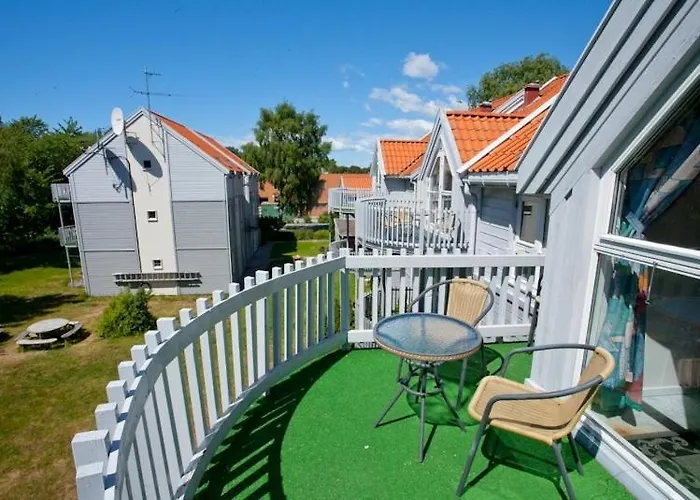 Апартаменты Sjosanden Ferietun *